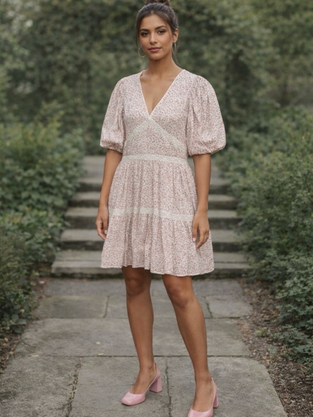 Tuckernuck Hyacinth House Pink Ditsy‎ Floral Isabelle Puff Sleeve Dress Small